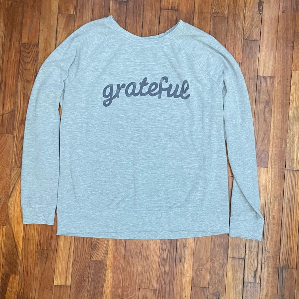 crew neck sweatshirt